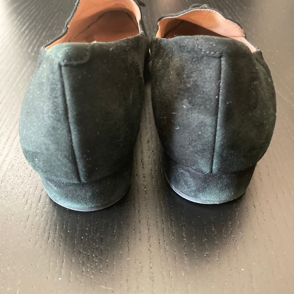 Women's Cole Haan Black Suede Pointed Toe Loafers Bows Size 9.5 - Picture 3 of 13